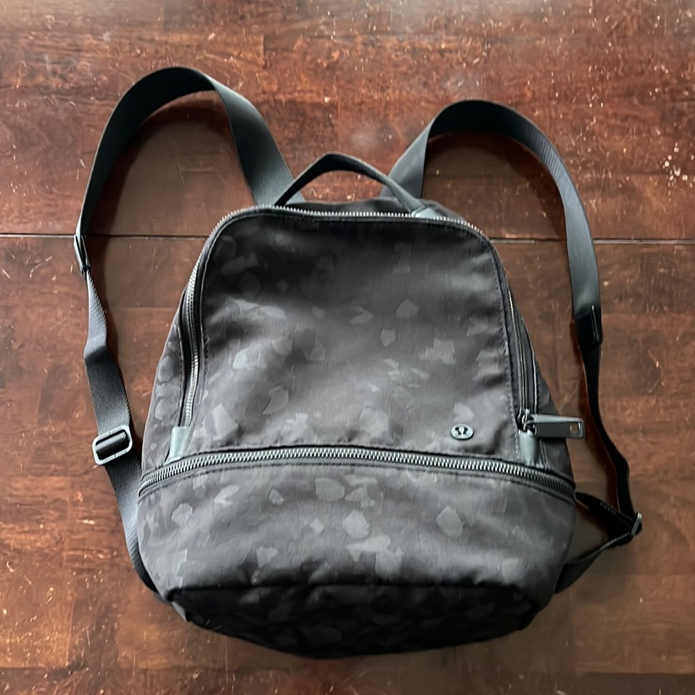 lululemon athletica Black Backpack